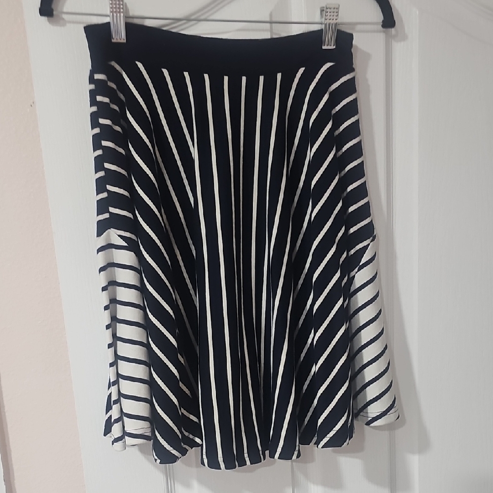 5 /$20 Blue and White Striped Skirt